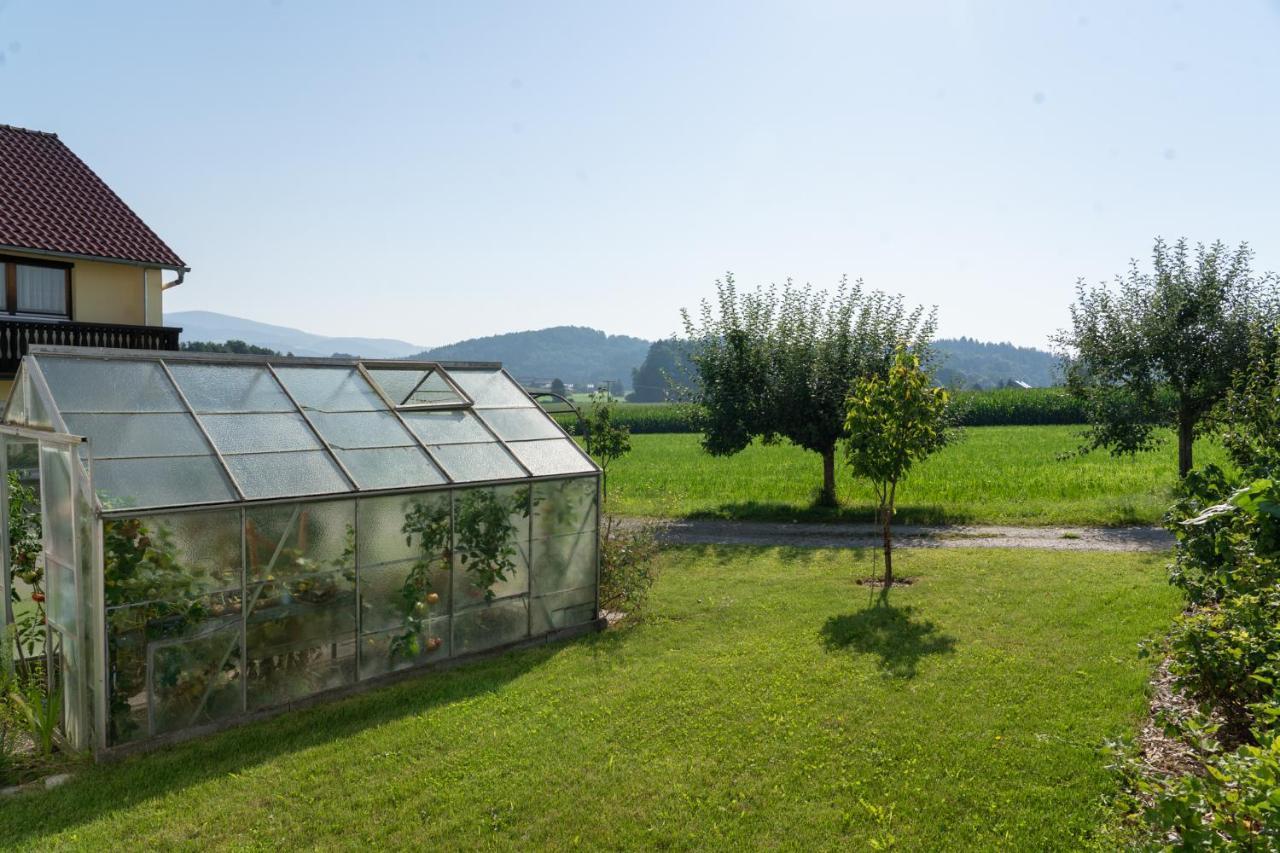 Ferienwohnung Im Idyll 1 Hengersberg Zewnętrze zdjęcie